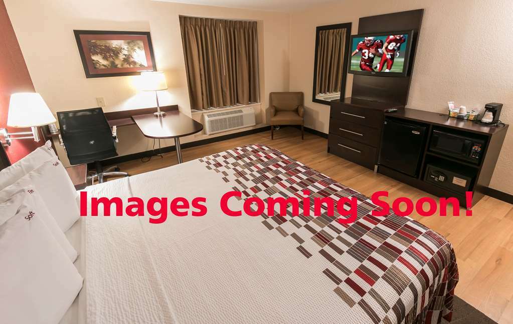 Ramada By Wyndham Medford Airport North Motel Exterior photo